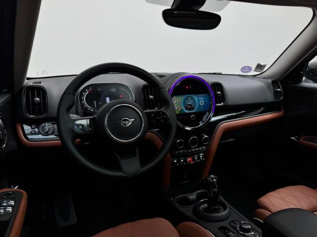 Mini Countryman image 6