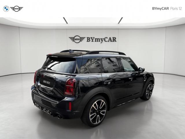 Mini Countryman image 8