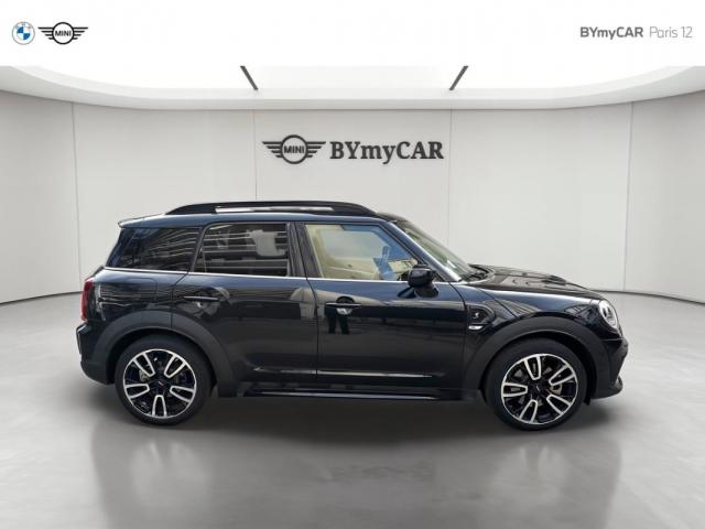 Mini Countryman image 9