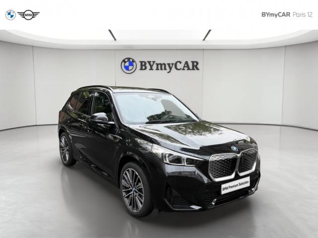 Bmw Ix1 image 9