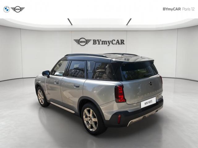 Mini Countryman image 8