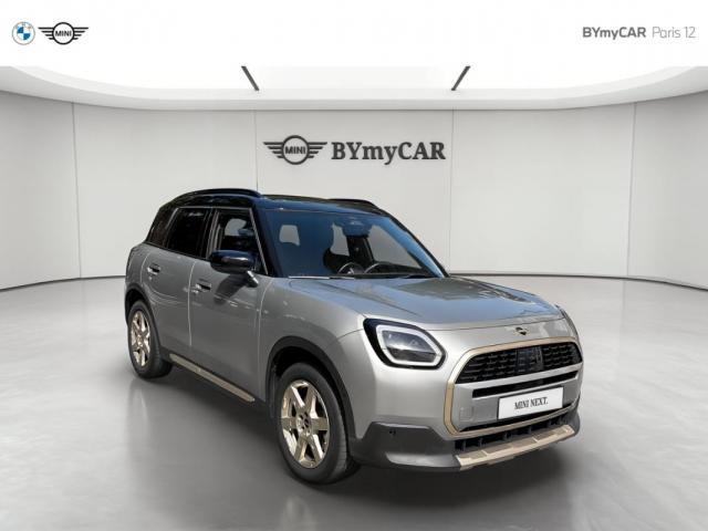 Mini Countryman image 2
