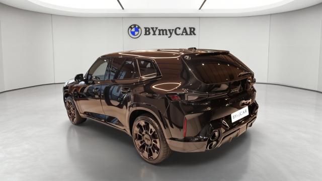 Bmw Xm image 9