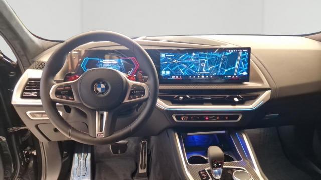 Bmw Xm image 5