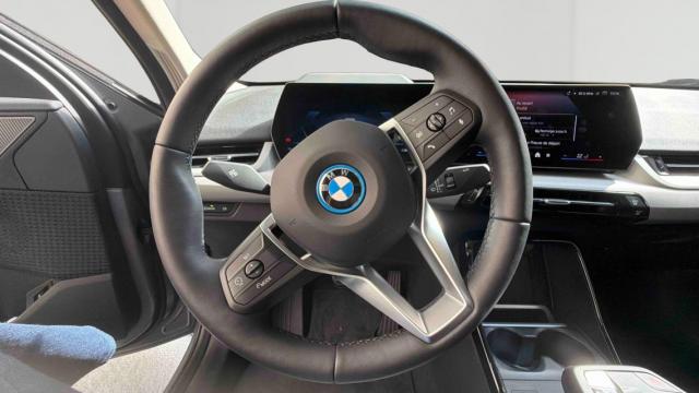 Bmw Ix2 image 4