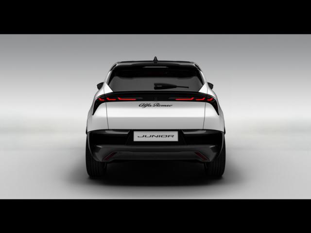 Alfa Romeo Junior image 5