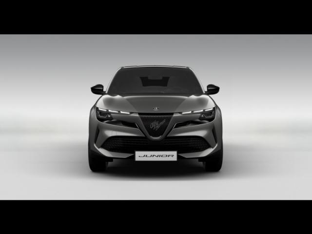 Alfa Romeo Junior image 2