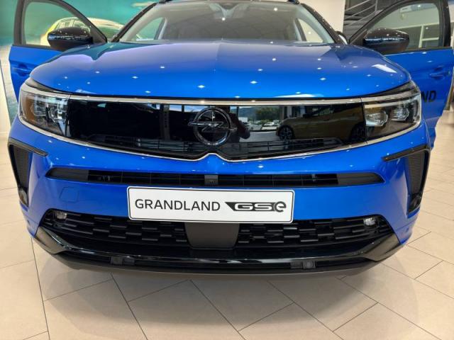Opel Grandland image 2