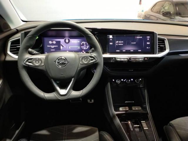 Opel Grandland image 2