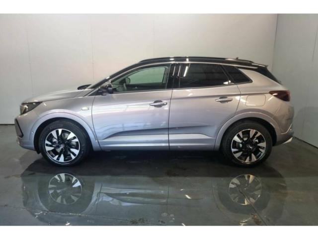 Opel Grandland image 1