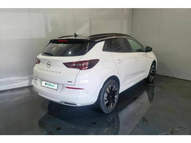 Opel Grandland image 9