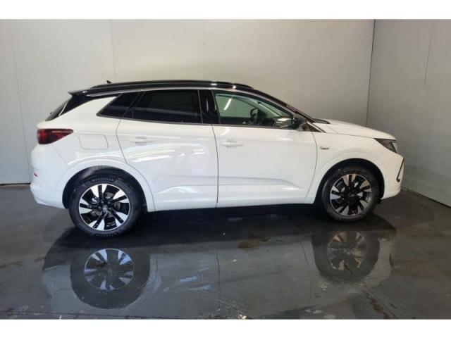Opel Grandland image 7