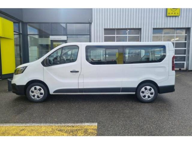 Renault Trafic image 1