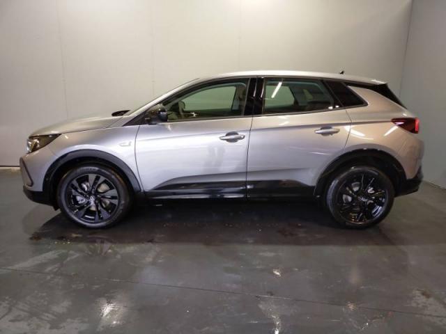 Opel Grandland image 1