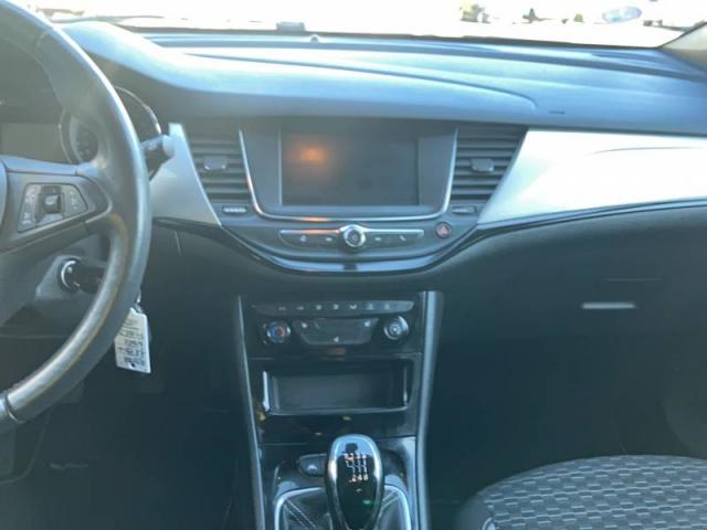 Opel Astra image 9
