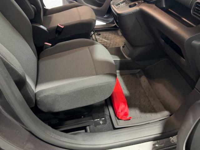 Opel Combo image 3
