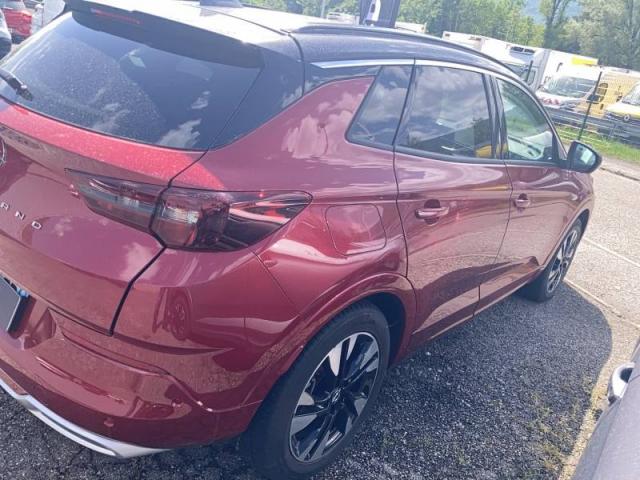 Opel Grandland image 1