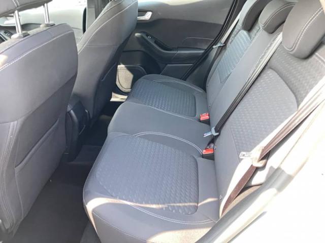 Ford Fiesta image 2