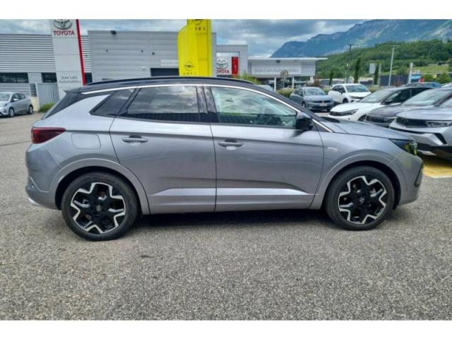 Opel Grandland image 9
