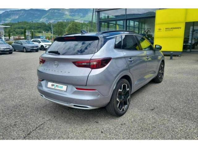 Opel Grandland image 1