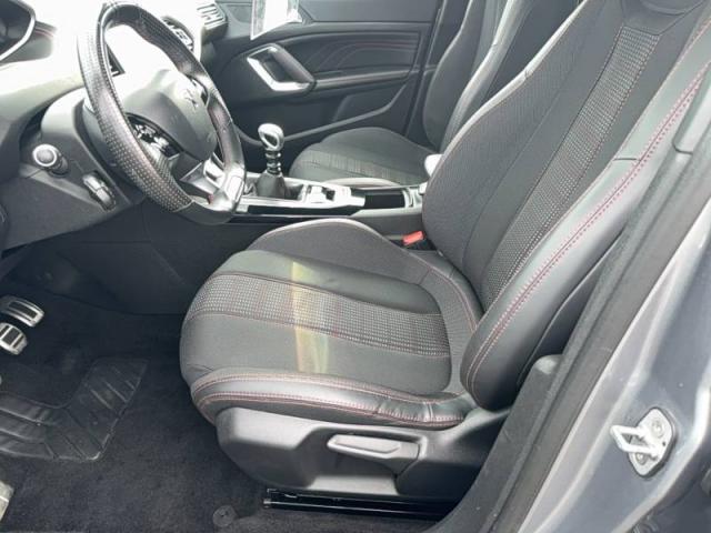 Peugeot 308 image 7