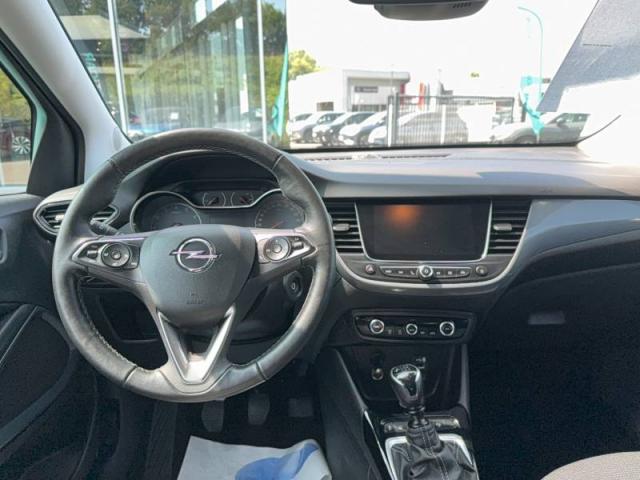 Opel Crossland image 1