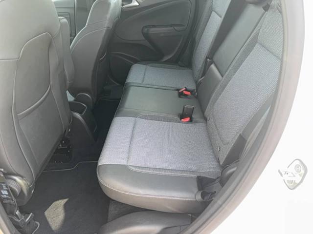 Opel Crossland image 2