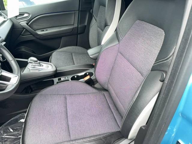 Renault Captur image 8