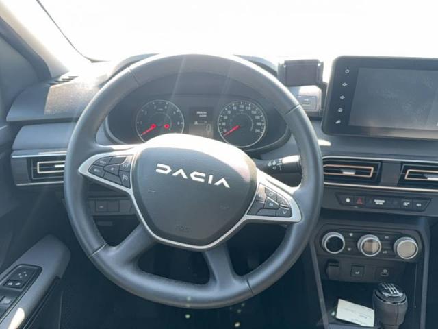 Dacia Sandero image 3