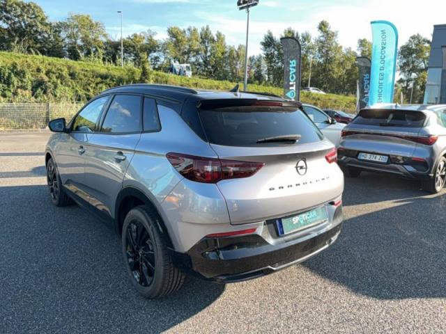 Opel Grandland image 8