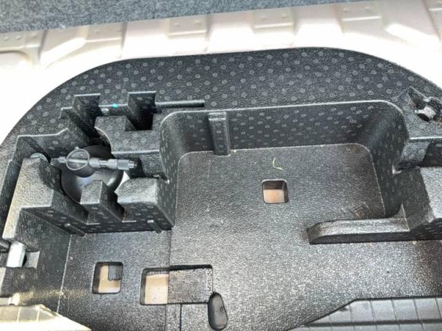 Peugeot 2008 image 1