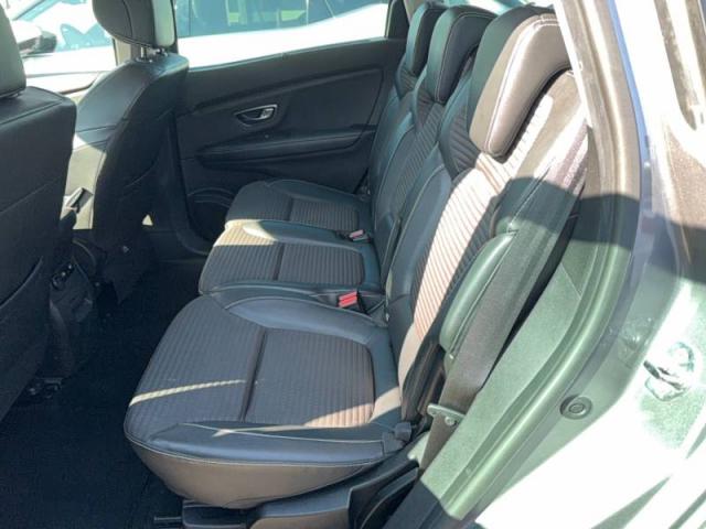 Renault Grand Scénic image 2