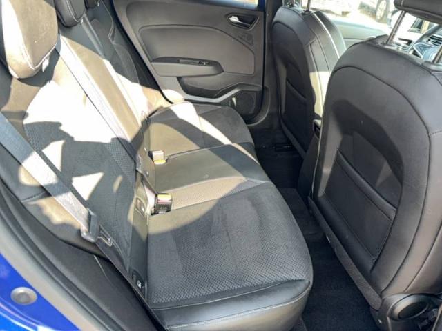 Renault Clio image 9