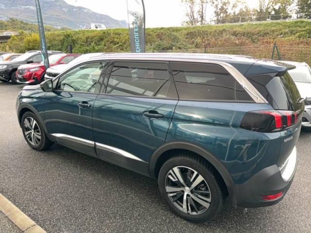 Peugeot 5008 image 2
