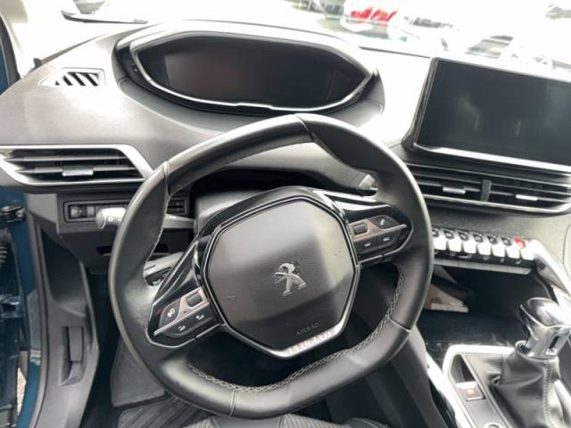 Peugeot 5008 image 9