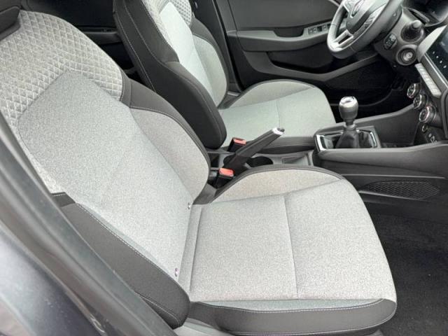 Renault Clio image 1
