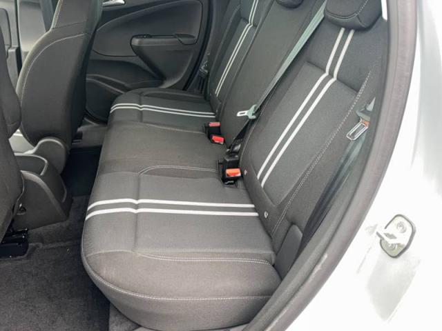 Opel Crossland image 1