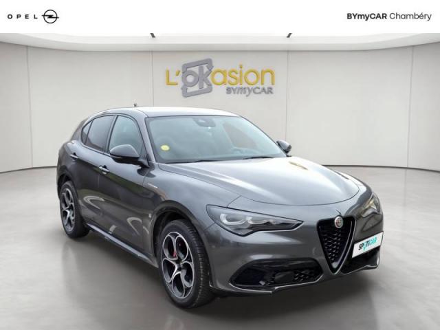 Alfa Romeo Stelvio image 5