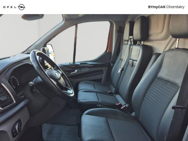 Ford Transit Custom image 8