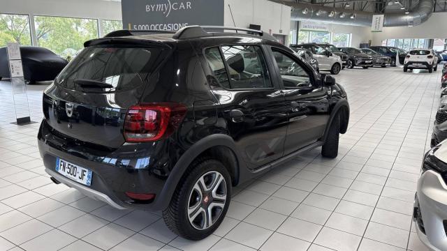 Dacia Sandero image 2