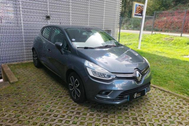 Renault Clio image 8