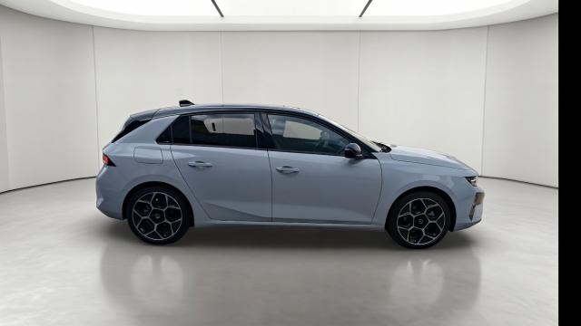 Opel Astra image 1