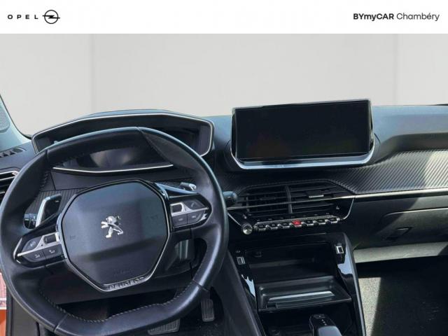 Peugeot 2008 image 6