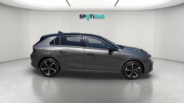 Opel Astra image 2