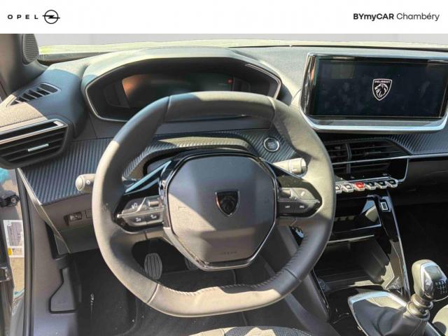 Peugeot 2008 image 2
