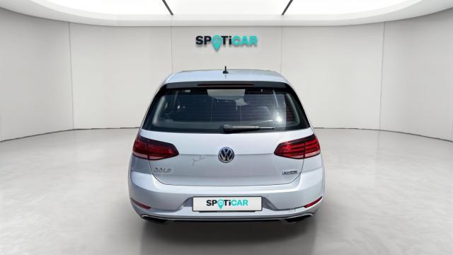 Volkswagen Golf image 5