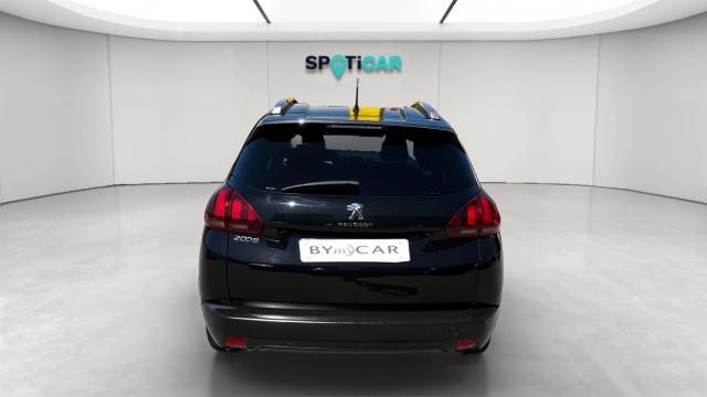 Peugeot 2008 image 1