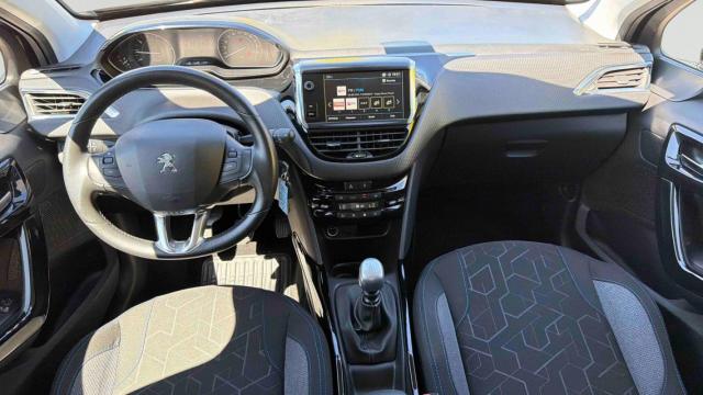 Peugeot 2008 image 4