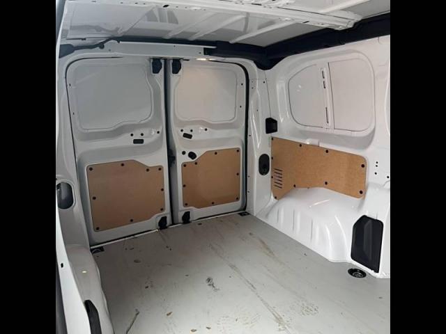 Opel Vivaro image 8
