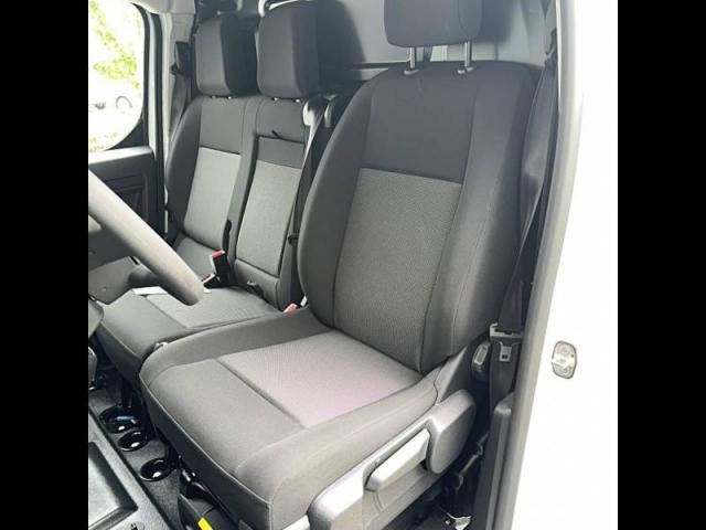 Opel Vivaro image 1